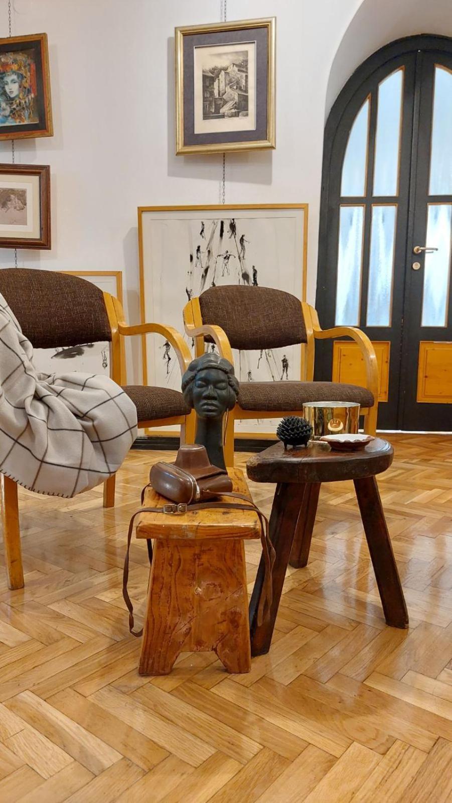Heart Of Old Town Guesthouse พอดโกริกา ภายนอก รูปภาพ